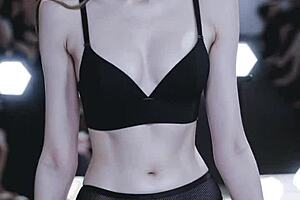 AI Generated Lingerie Beauties Dominate the Fashion Runway!