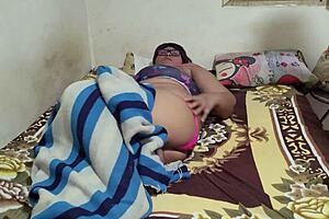 big ass milf sneaks intense fucks when house empties