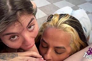 ninfetas crave milk on their pretty feet in double cock action