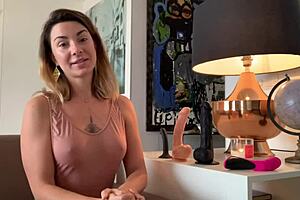 Techniques to make her orgasm using penis size and shape effectively