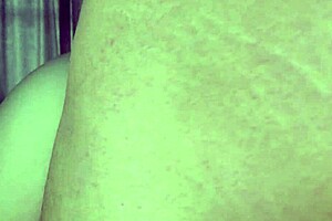 18yo tight pussy filled with close-up creampie