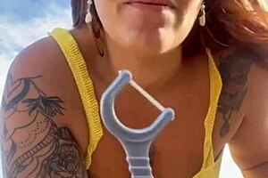 Pussy-Splitting Bikini Exposes Swollen Beach Lips!