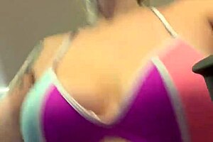 bikini gym tease at ipanema beach got me horny