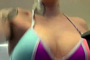 bikini gym tease at ipanema beach got me horny