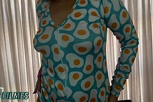 he thrust deep inside her wetness added four fingers she craved even more intensity