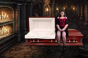 granny peggy sue craves deepthroat cum swallowing frenzy