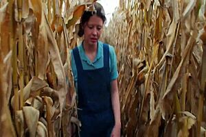 pearl teases with her curves falling for the scarecrow's thick rod softly