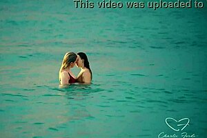 Charlie Forde and hot lesbians licking wet pussies on the beach, orgasms everywhere! 🔥👅💦
