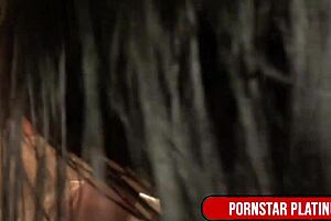 curvy latinas flaunt their bom bom assets