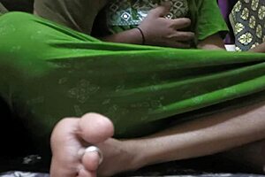 i'm poundin mistibhabi's wet indian pussy for quick creampie