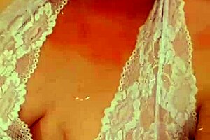 hey wanna rip off this sexy lingerie and fuck this horny milf right now?