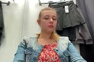 bbw babe masturbates extremely in public outdoors