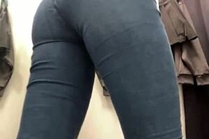 bbw babe masturbates extremely in public outdoors