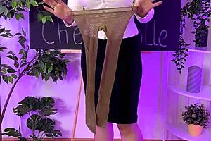 hey, check sisi's sexy nylon pantyhose club tease 👠✨