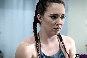 EbonY Doctor Tyler Knight's Intimate Teen Exam With Maddy O'reilly