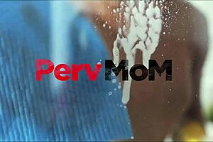 Fucking pornstar MILF hard then creampie inside her! 🔥💦