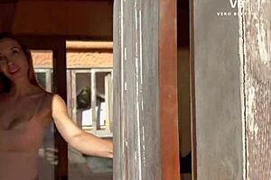 Real Estate Agent Accepts Indecent Proposal For Massive Creampie Pay