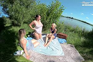 nesty and diane chrystall's wild outdoor meetup with prisoner