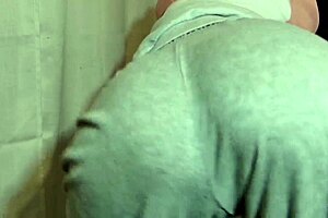 Watch this cute skinny girl's ass twerk close-up on webcam revealing her hairy pussy