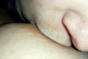 hot lesbians in threesome lick kiss suck bite nipples!