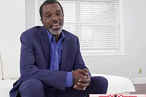 richard mann's huge cock gets harley king's messy rimjob worship