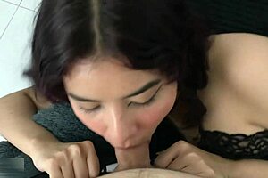 Horny petite teen Latina milf rides cowgirl to creamy cumshot after hardcore homemade fuck