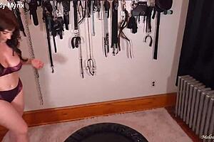 Melody Mynx Thrills in Debut Solo Trampoline Adventure