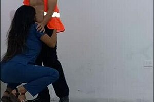 uhh the nurse seduced me i put on condom and fucked her standing like a slut in hospital halls