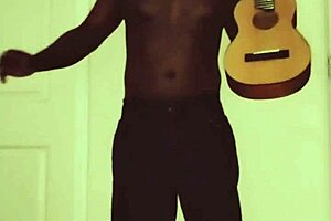 Continuing the Full Singing and Dancing Performance Song