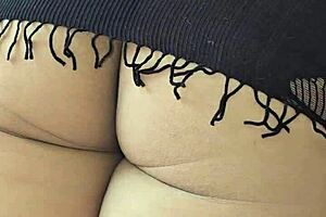 Latin milf's massive ass craves deep pounding and squirt