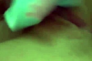 wanna watch me toy my wet pussy?