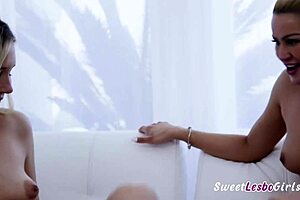 cherry kiss sophia sterling lick wet pussies fingering to orgasm