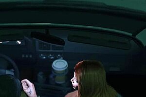 GTA 5 bust: Hooking up with street slut in hot car sex game