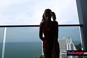 Thai teen's ass gaped by boyfriend's massive cock in amateur anal