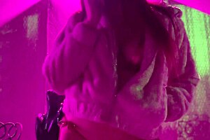 Italian Big Tits Milf Artemisia Smokes Cigarette Fetish