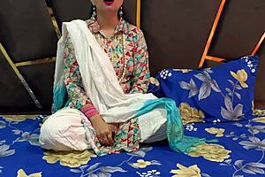 Flirty babe craves deep orgasm from hard pounding full video hindi moans