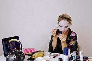 cute geisha applies detailed roleplay makeup in beautiful cosplay session