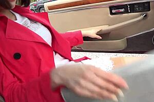 Japanese Busty Milf's Secret Leaked Video Shows Curves