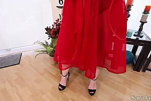 oh man sara jay vibin that naughty mature clit on her bed so sexy