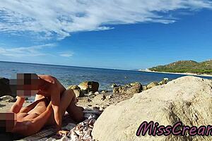 Strangers Catch Wife Fucking Big Cock Nude Beach