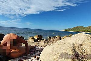 Strangers Catch Wife Fucking Big Cock Nude Beach