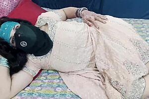 desi bhabhi dirty talks during big ass bareback anal pounding chudai