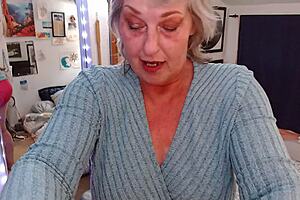 i'm dawnskye showing off all new panties in january panty parade