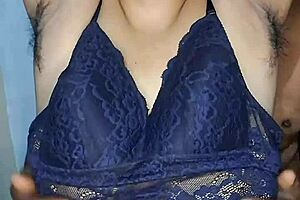 Chubby Indian housewife flaunts her huge saggy tits up close, do you crave them wet?