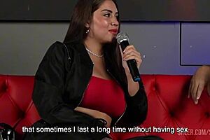 i fuck fan on live tv with husband watching crowd gasping sara blonde