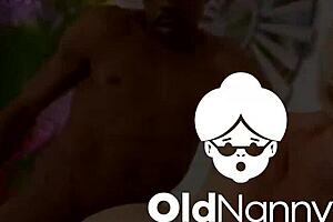 Wow curvy mature Lexie Cummings rides Sam Bourne hard doggystyle! 🔥💦