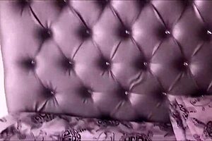 amigo's huge cock creampies my pussy while hubby calls on phone 💦📞