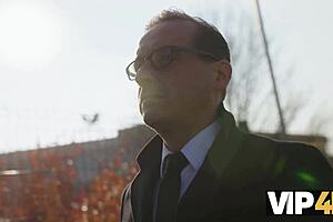 milf pussy beats nerd gaming obsession