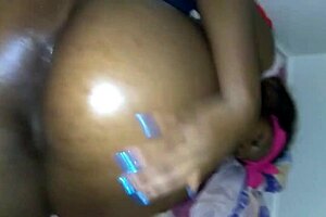 omg beautiful big booty ebony gets pussy stretched wide by huge bbc