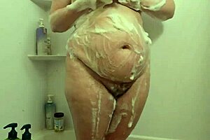 Voyeur Hidden Cam Catches Wet BBW Milf Showering Curvy Body